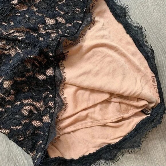 Babaton Aritzia Rafael Mini Dress 3/4 Length Sleeve Lace Bodycon Black Size 0 - Picture 10 of 15